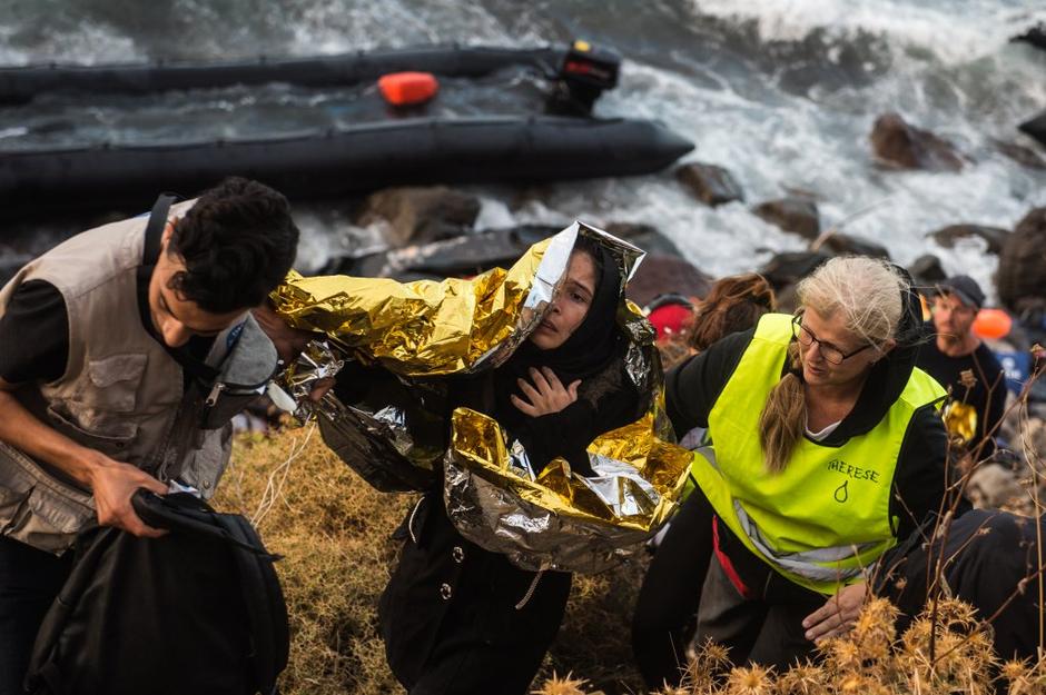 Begunci v Egejskem morju | Avtor: EPA