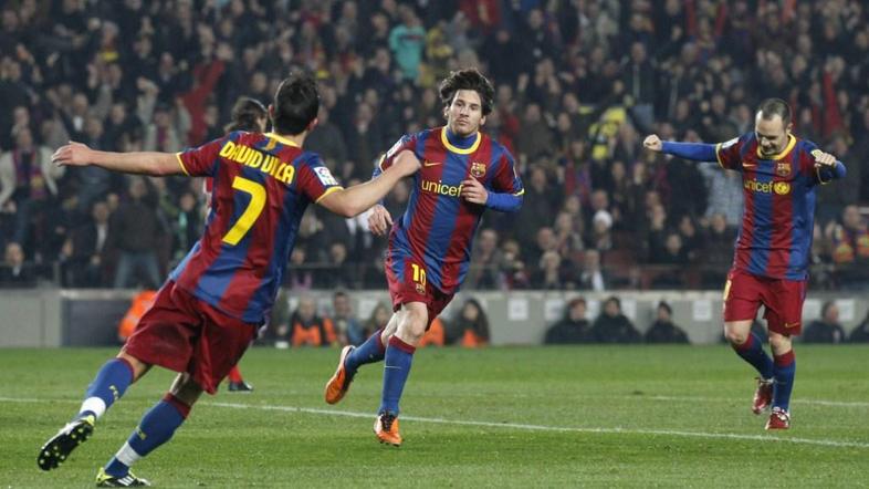 Lionel Messi David Villa Andres Iniesta gol zadetek proslavljanje proslava vesel