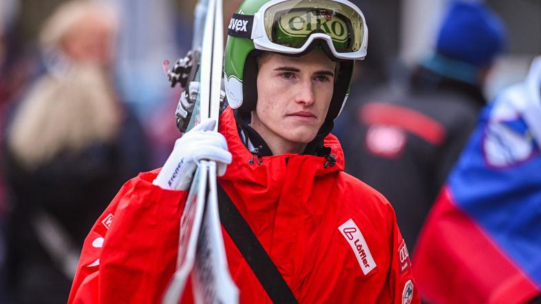 Niklas Bachlinger