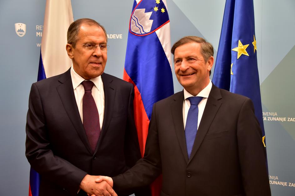 Ruski zunanji minister Sergej Lavrov in zunanji minister Karl Erjavec