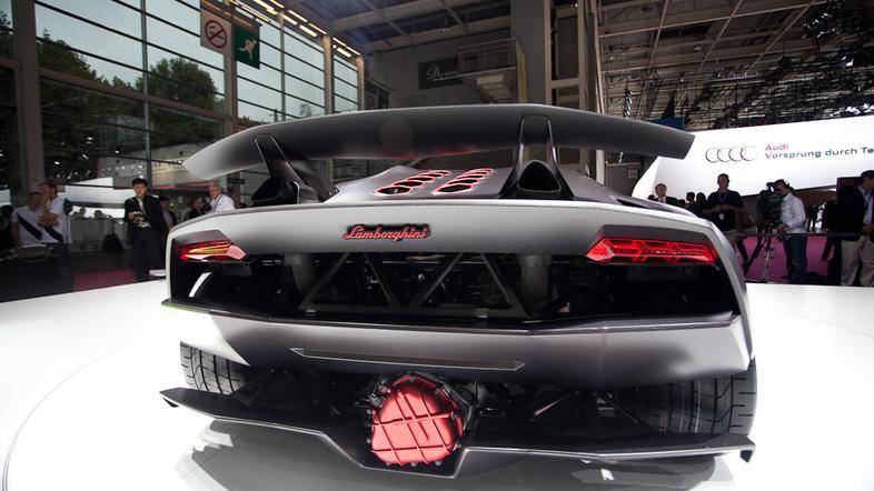 Lamborghini sesto elemento