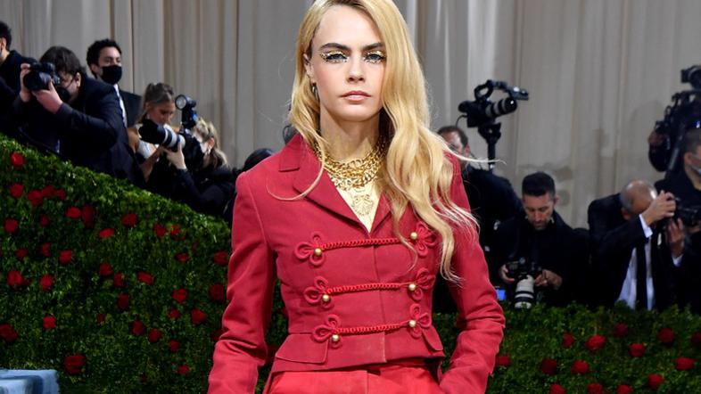 cara delevigne