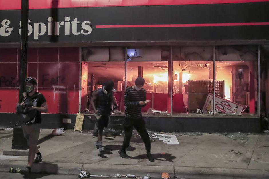 Minneapolis | Avtor: 