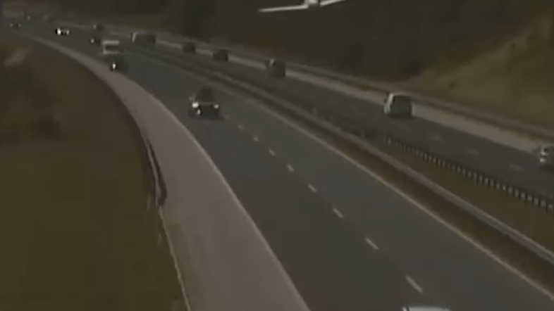 letalo gorenjska avtocesta