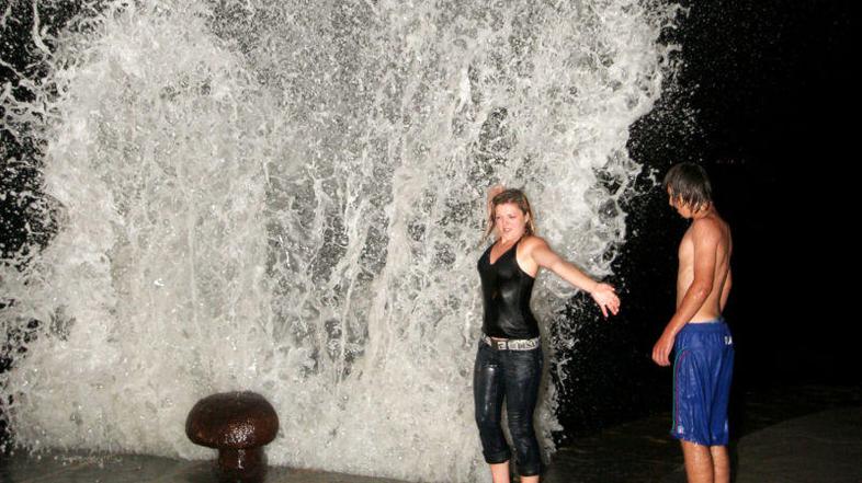 Ob slovenskem morju, ki se je v teh dneh ogrelo celo prek 30 stopinj Celzija, bo