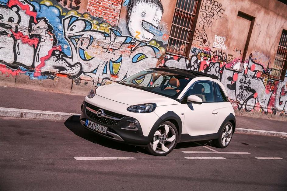 Opel adam rocks