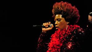 Macy Gray