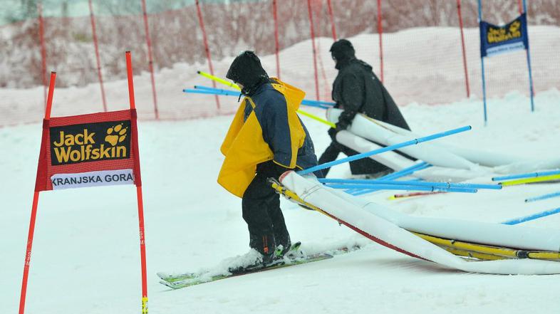 Zlata lisica Kranjska Gora delavci proga priprava 