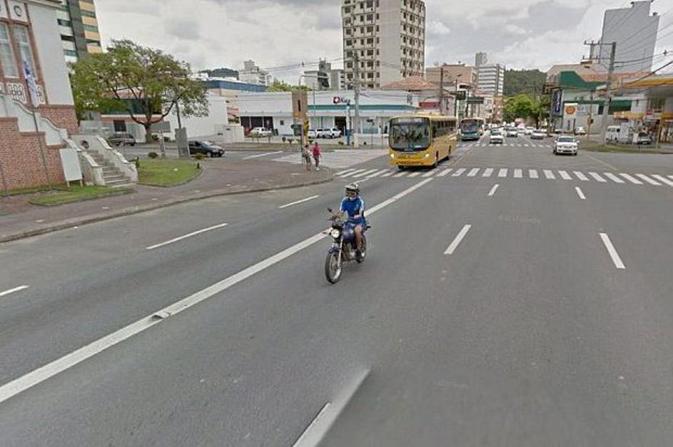 Motorist na Google Street View