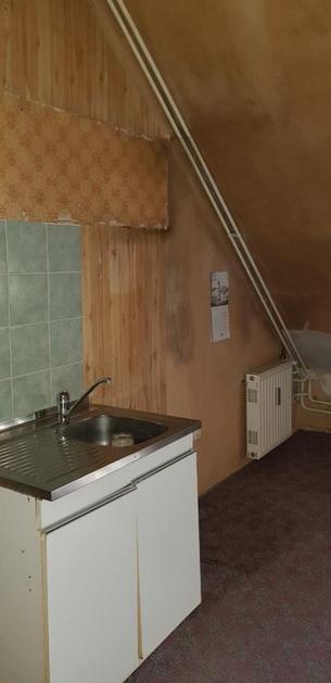 Soba, ki se prodaja na Petkovškovem nabrežju 67