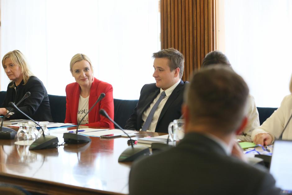 odbor za finance | Avtor: Državni zbor/Sušnik Matija