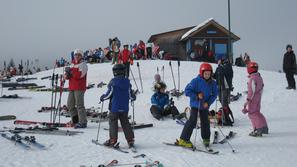 V 85 obratovalnih dneh so na Kobli našteli le 18 tisoč smučarjev. (Foto: Renata 