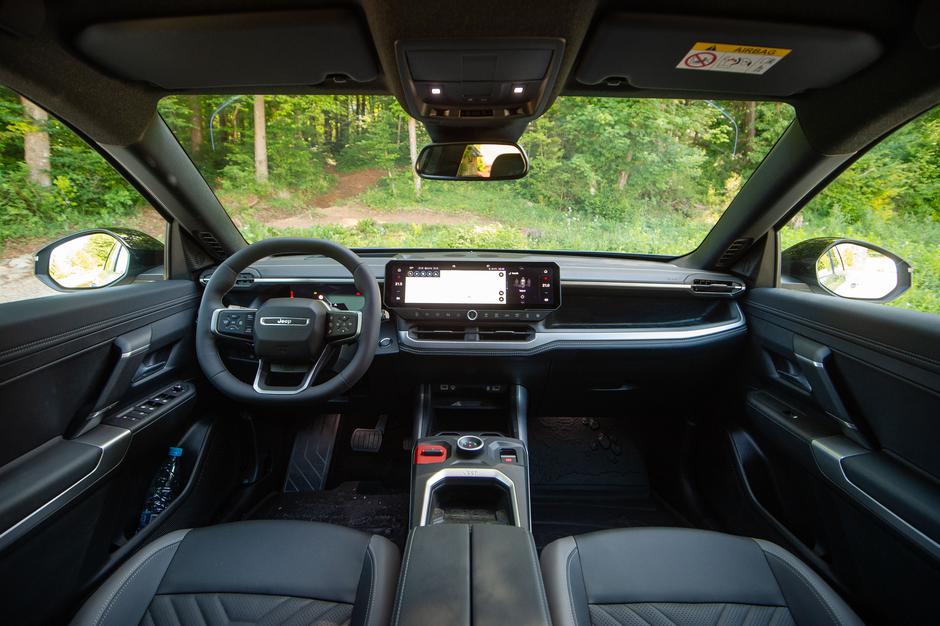 Jeep Compass | Avtor: Anže Petkovšek