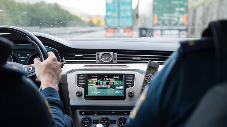 Avtocestna policija provida