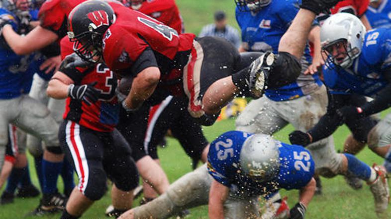 silverhawkswolves1_pirnat