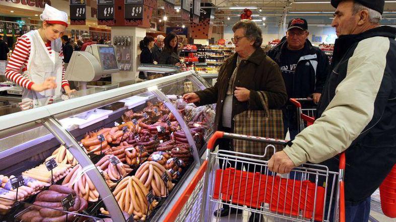 Za odgovore, kolikšne bodo podražitve živil, smo prosili še nekaj večjih slovens