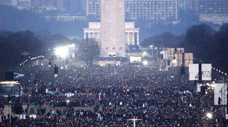 Zaradi prenatrpanosti washingtonske podzemne železnice je življenje izgubila nek