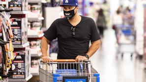 ZDA koronavirus trgovina