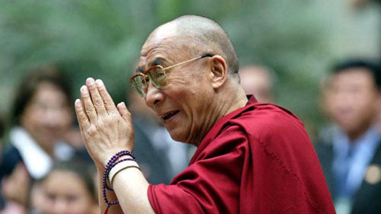 Zaradi izjemne medijske priljubljenosti je osvetlil problem Tibeta.