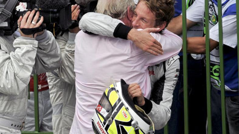 Očka John je Jensona spremljal na trnovi poti do naslova prvaka F1. © AFP