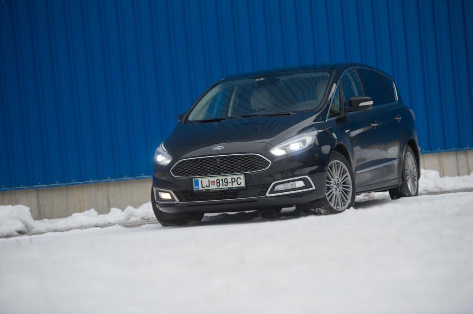 Ford S max