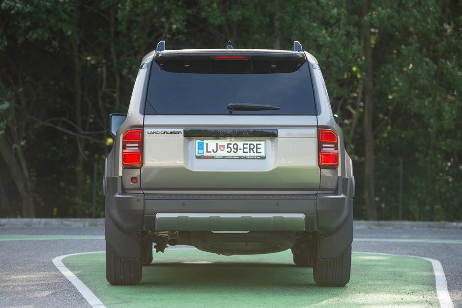 Toyota Land Cruiser | Avtor: Anže Petkovšek