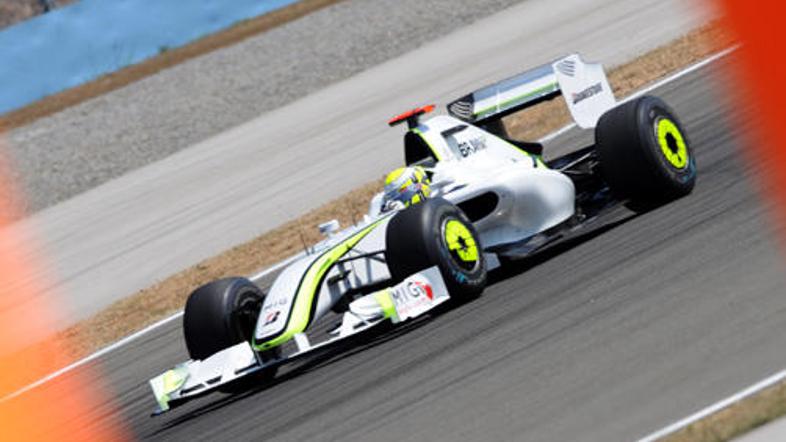 Button letos le enkrat ni zmagal, Barrichello pa slasti zmage ne pozna že pet le