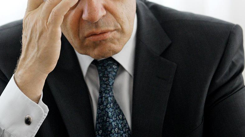 Minister Svetlik ocenjuje, da bo morala biti vlada pozorna, preden lansira nove 