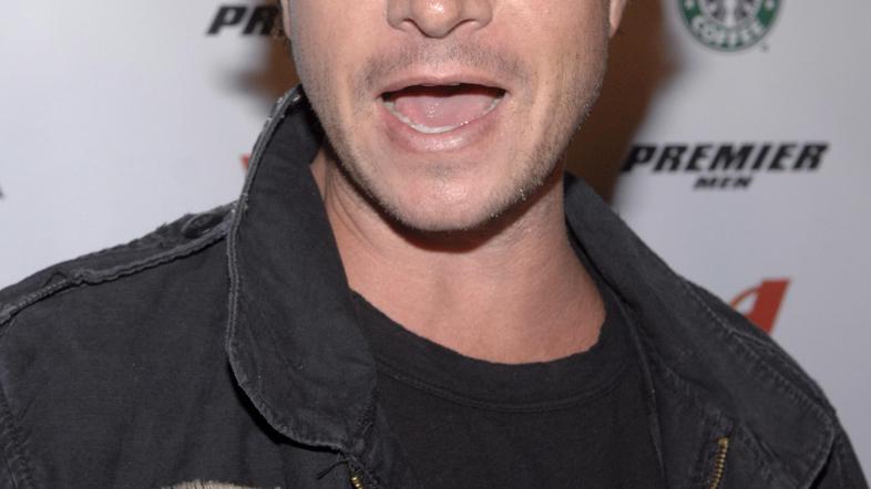 Nekoč popularni Pauly išče medijsko pozornost s tožbo lastnega brata. (Foto: EPA