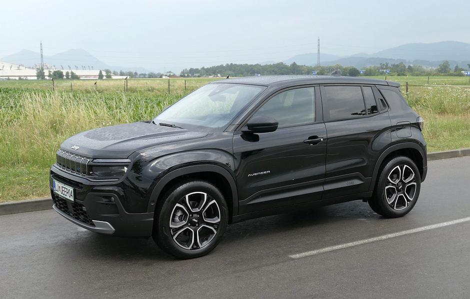 jeep avenger | Avtor: Matija_Janežič