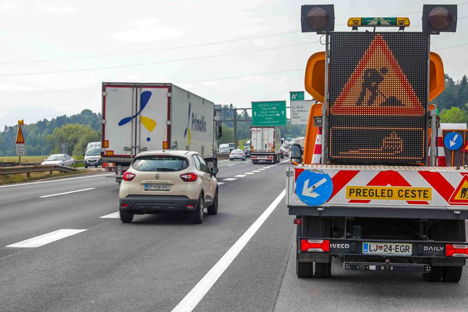 DARS delo na cesti avtocesta | Avtor: Saša Despot