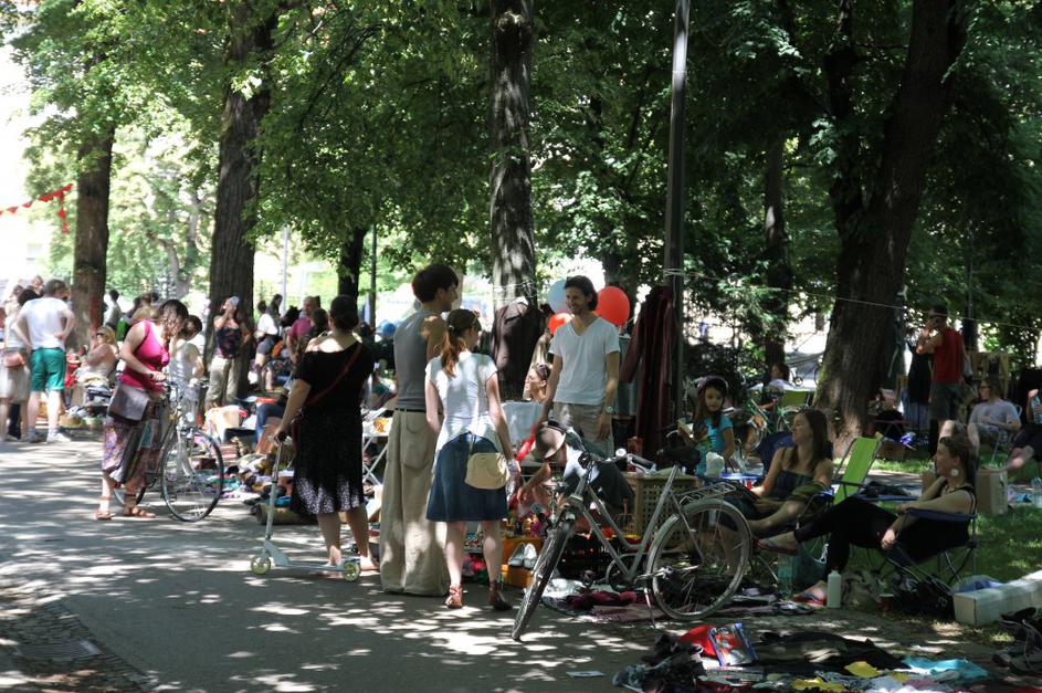 Garažna razprodaja Tabor