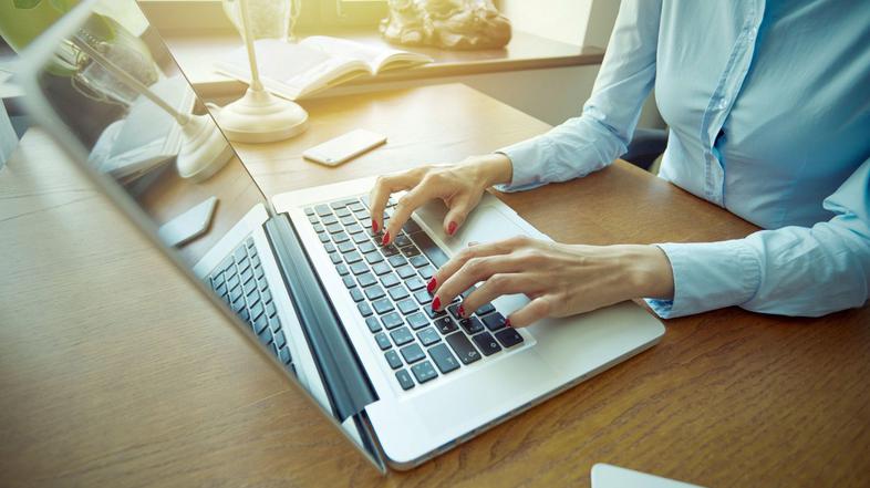 delo pisarna računalnik