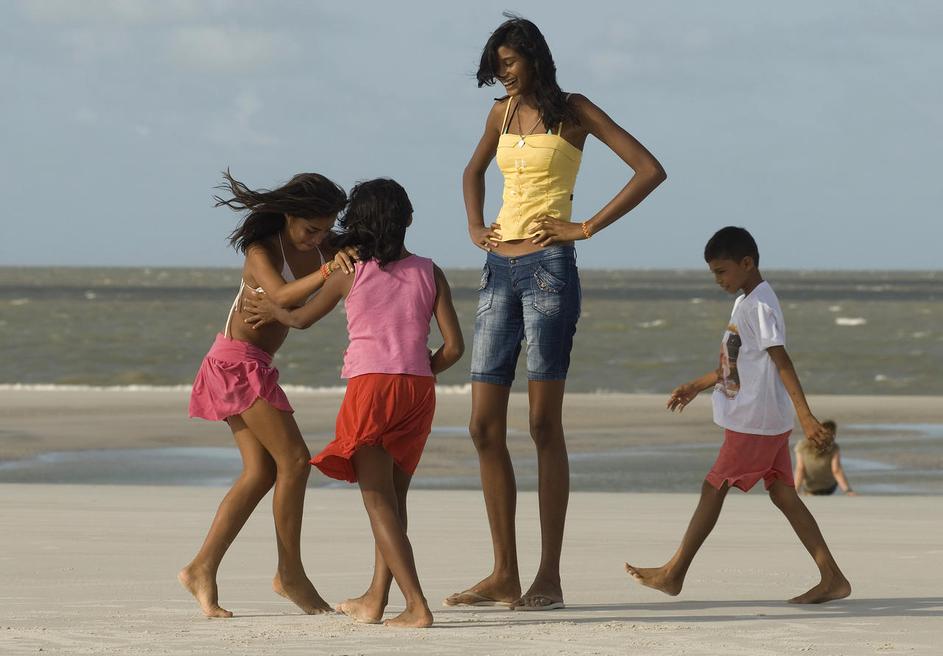 Elisany Silva višina