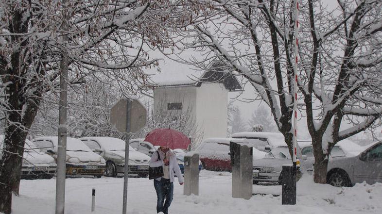 Na zgibanko bo počakala tudi zapornica parkirišča na Hujah. (Foto: Iztok Golob)