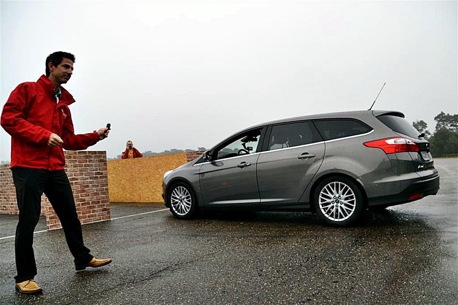 Samodejno parkiranje | Avtor: Gregor Prebil