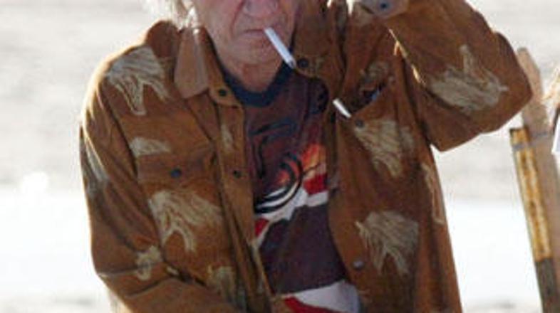 Davidova smrt ostaja uganka.