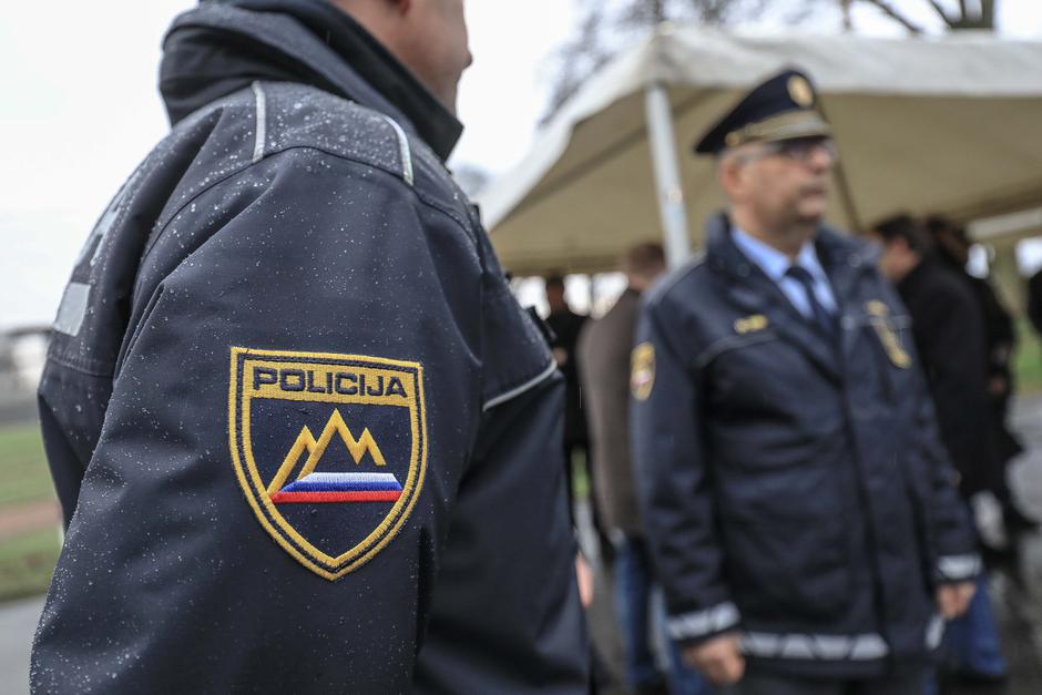 Policisti policija | Avtor: Saša Despot