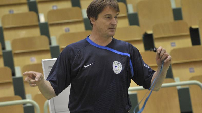 sport 10.04.12. Andrej Dobovicnik, selektor futsal reprezentance, foto: Futsal.s