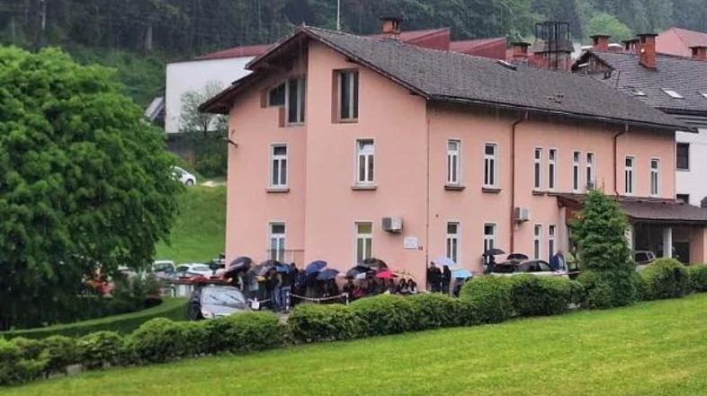 Cerkno, zdravstveni dom, vpis k zdravnici