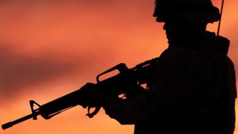 Glasna glasba ima na vojake očitno poseben psihološki vpliv