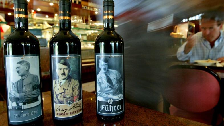 Adolf Hitler vino