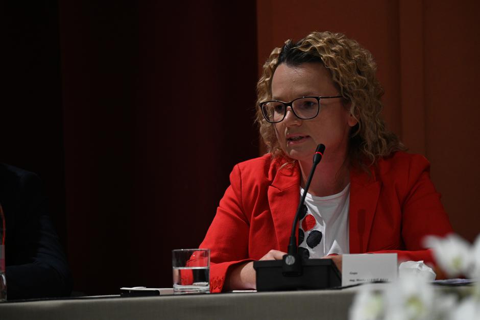 monika kirbiš | Avtor: Vlada RS