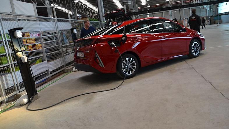 Toyota prius plug-in