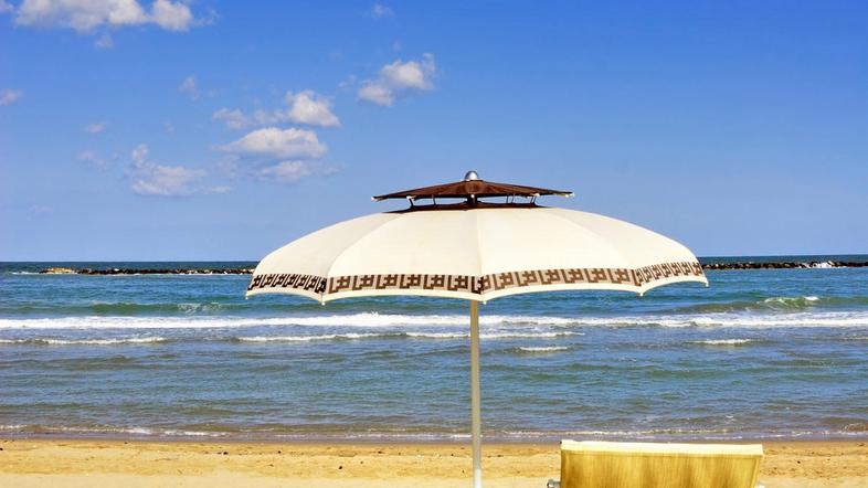 Pozor na plažah v okolici Ravenne. (Foto: Shutterstock)