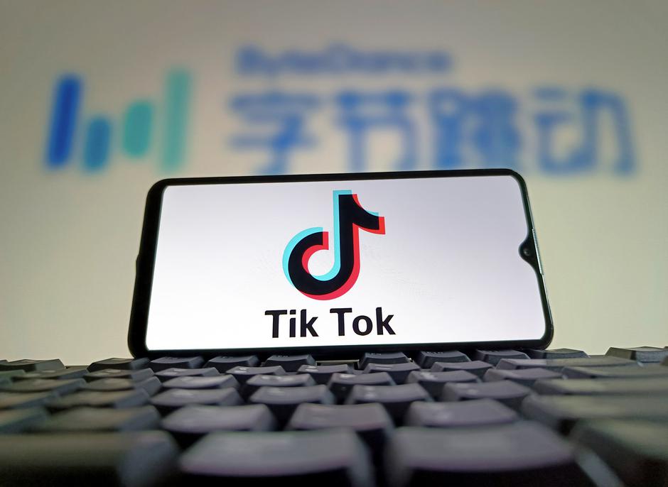 tipkovnica telefon TikTok | Avtor: Profimedia