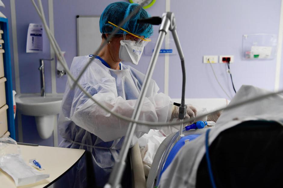 covid-19 | Avtor: Epa