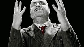 Ustavljivi vzpon Artura Uia 