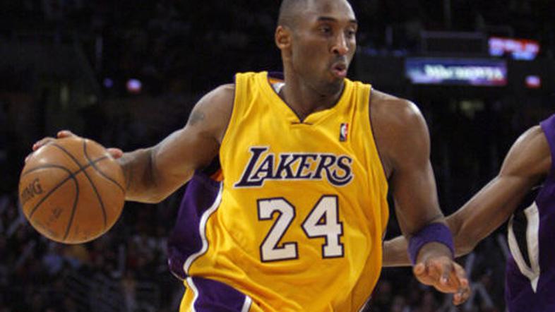 Še tri tekme in Kobe Bryant se bo na božični tekmi znova zoperstavil Boston Celt