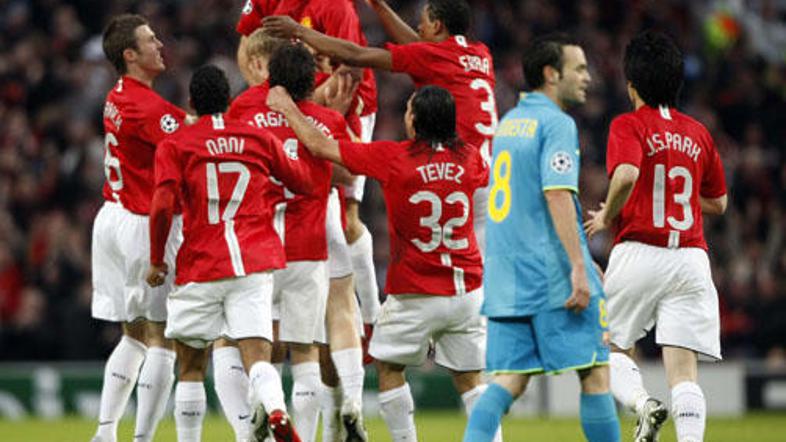 Manchester United je še drugo leto zapored na prvem mestu.